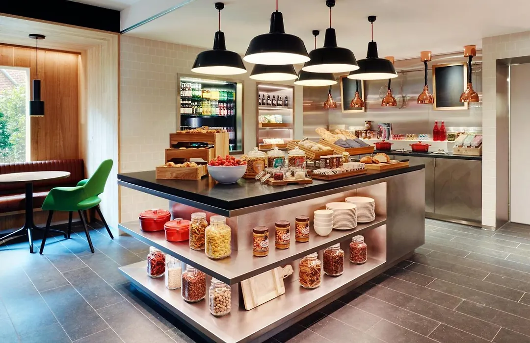 citizenM Amsterdam Airport Schiphol-1