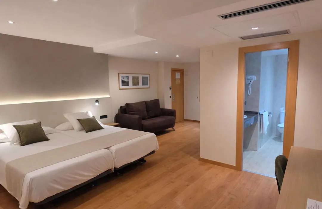 Hotel Tanit-1
