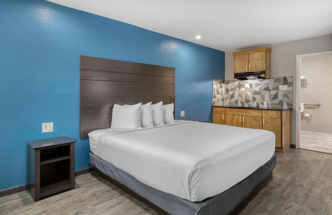 Surestay Hotel By Best Western Spring North Houston-1