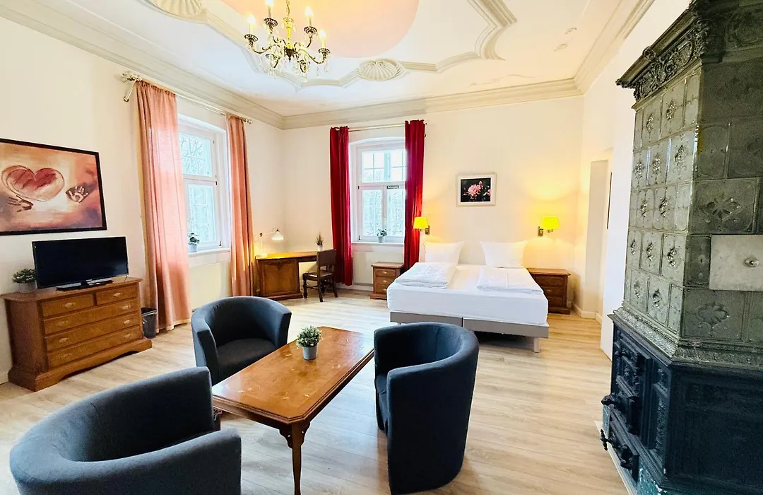 Hotel Pelli Hof Rendsburg By Tulip Inn-1