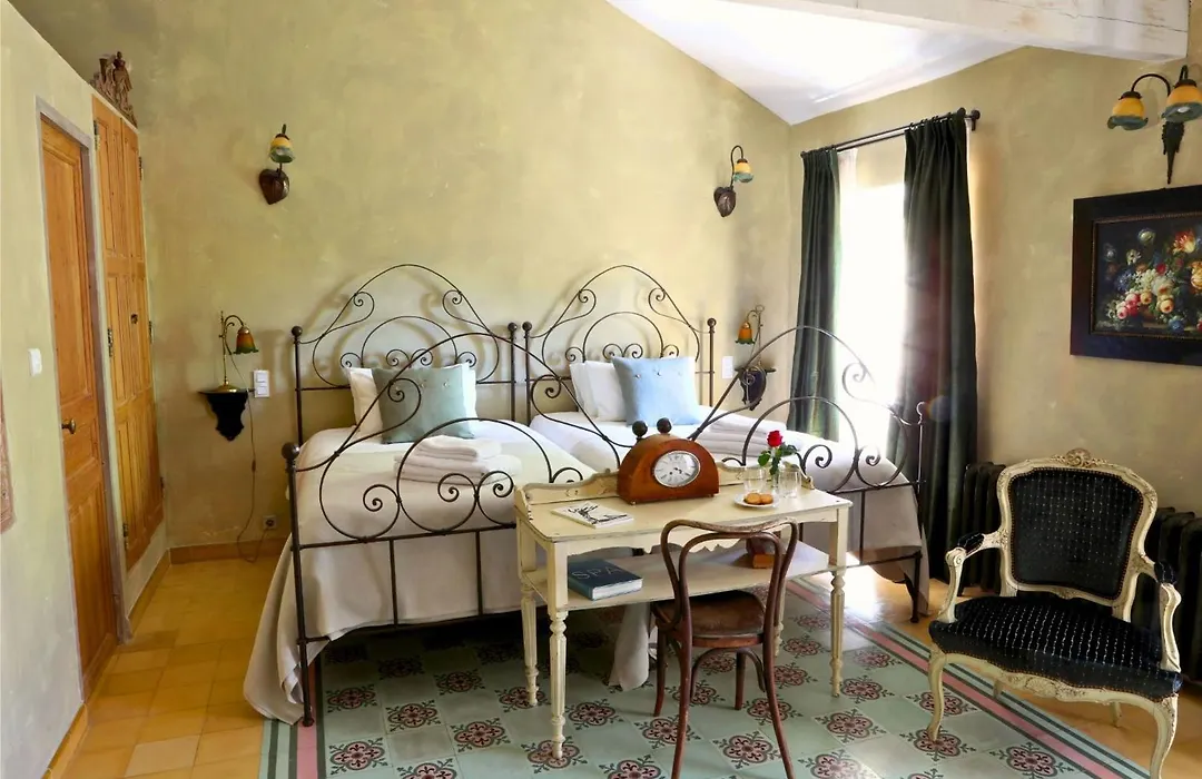 Justin De Provence-1
