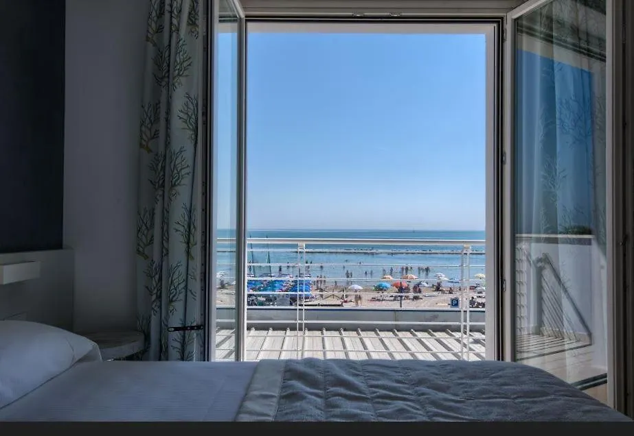 Gabbiano Hotel-1