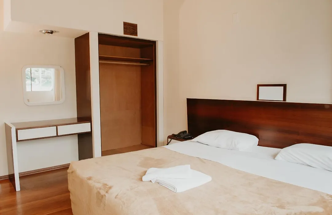 Hotel Letto Caxias-1