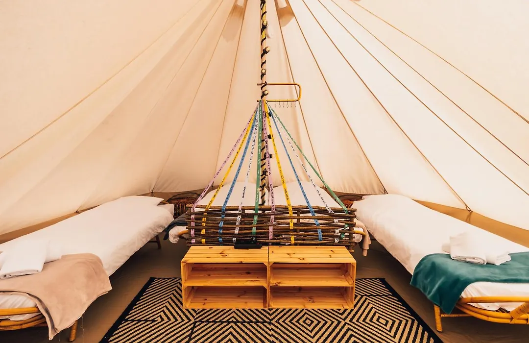 Daft Hotel & Glamping-1