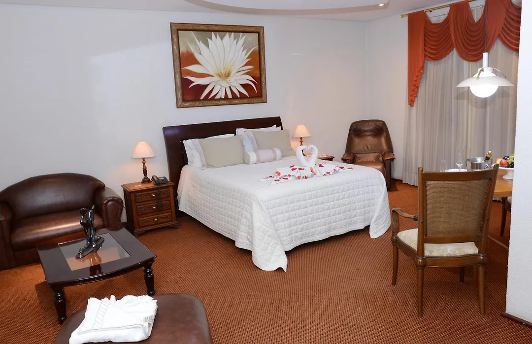 Skalla Hotel Nova Odessa-1