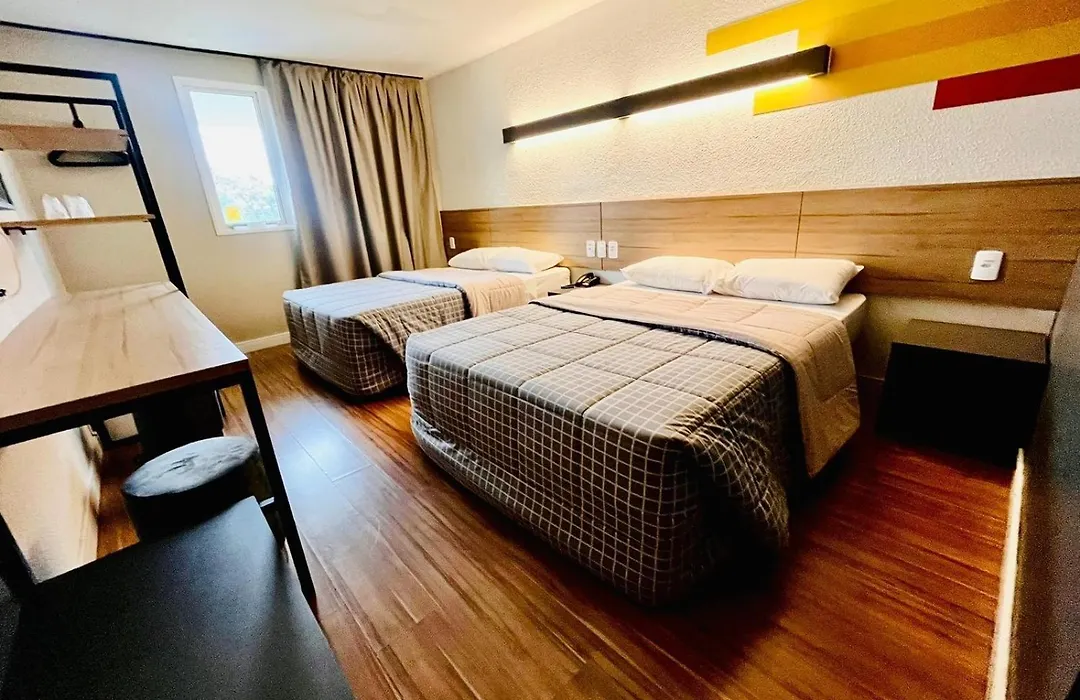 Hotel 10 Balsas-1