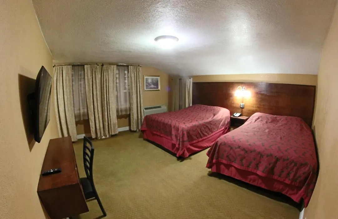 Santa Cruz Inn-1