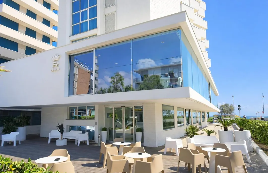 Hotel Regina Fronte Mare-1