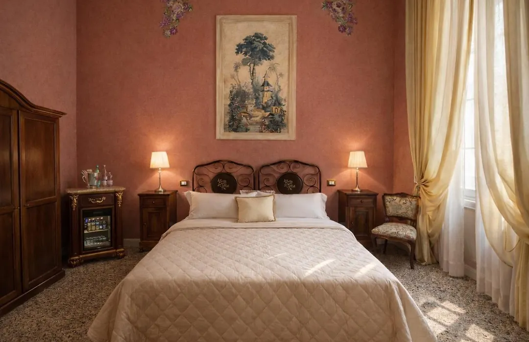 Relais San Lorenzo Historic Centre Rooms & Suites-1