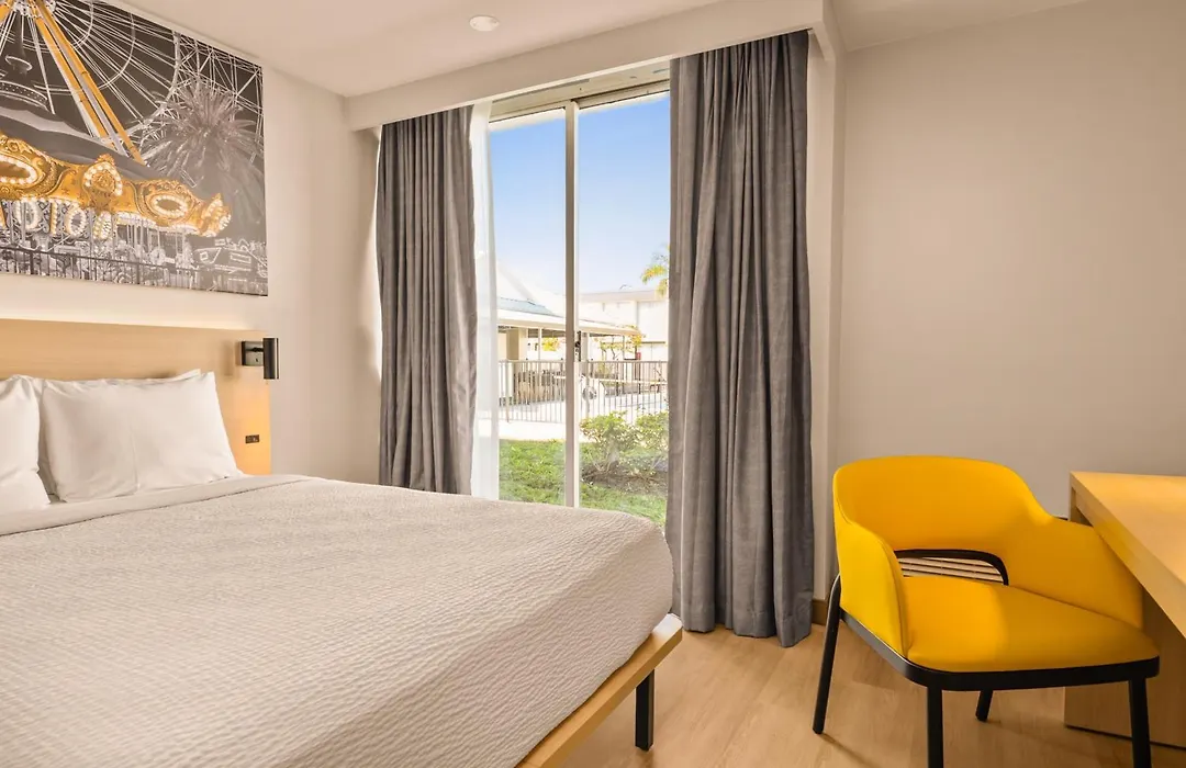 B&B Hotel Orlando International Drive Near Universal - Newly Renovated!-1