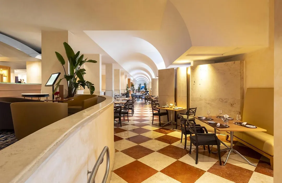 Hilton Rome Airport-1