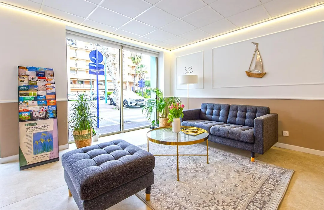 Hotel Parisien-1