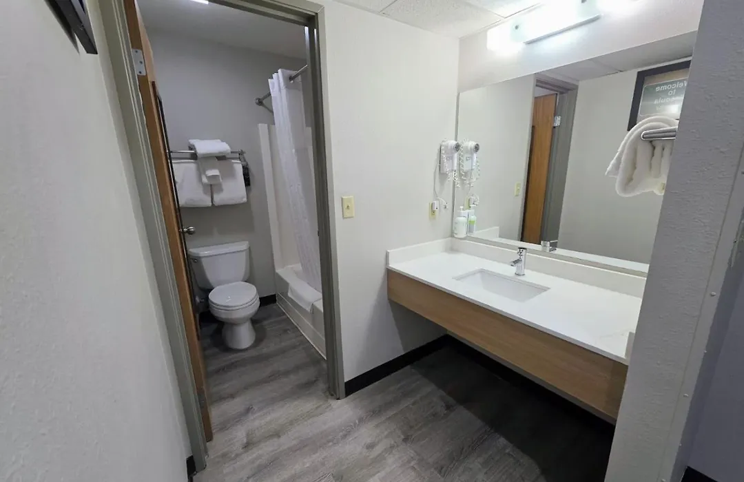 Baymont By Wyndham Missoula-1