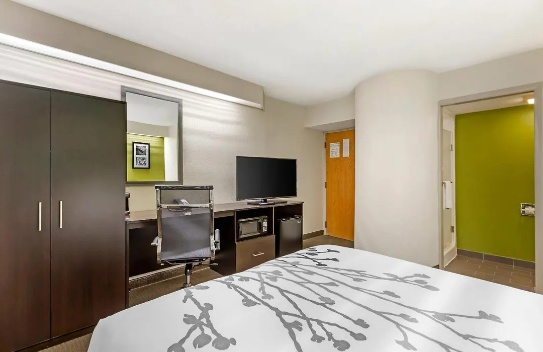 Sleep Inn At Greenville Convention Center-1