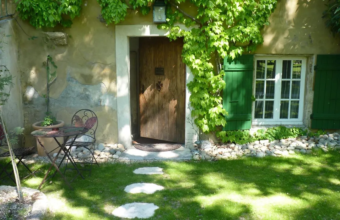 Domaine De Rhodes - 5 Chambres Et 7 Locations De Vacances-1