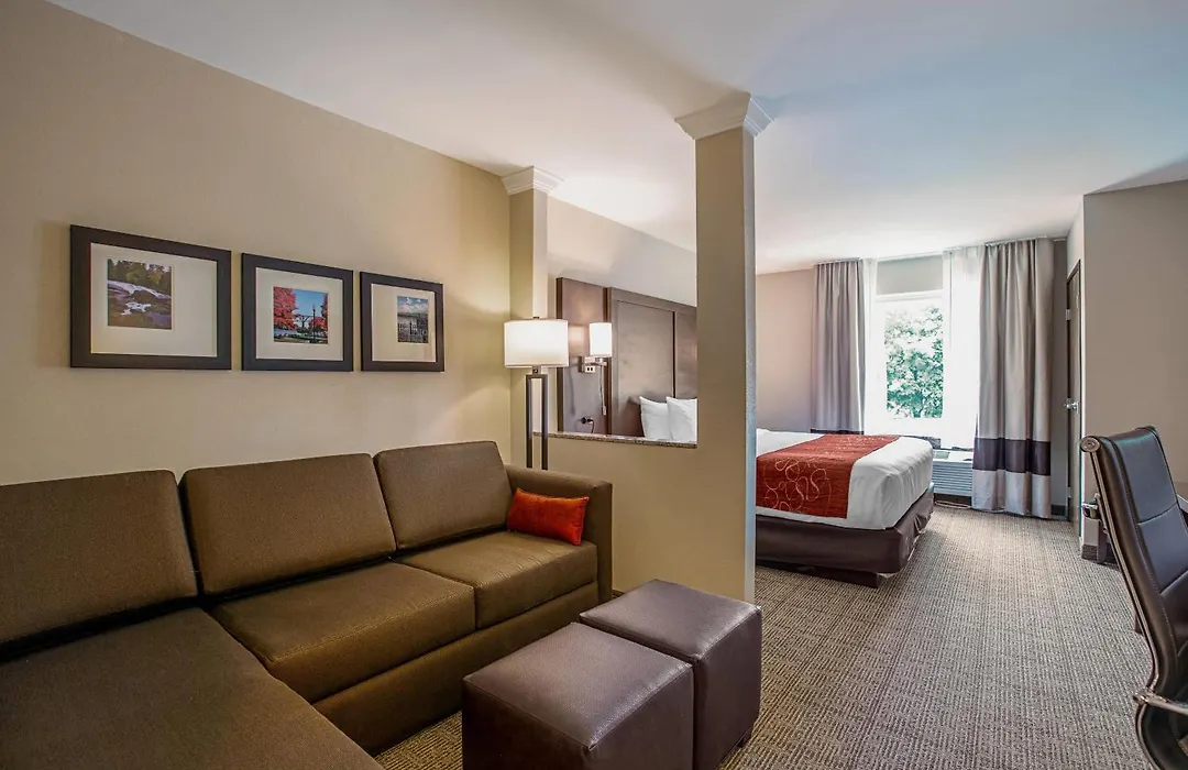 Comfort Suites Fishkill Near Interstate 84-1