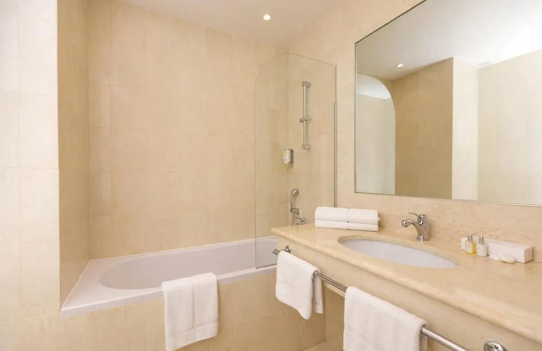 Grand Hotel Moderne-1