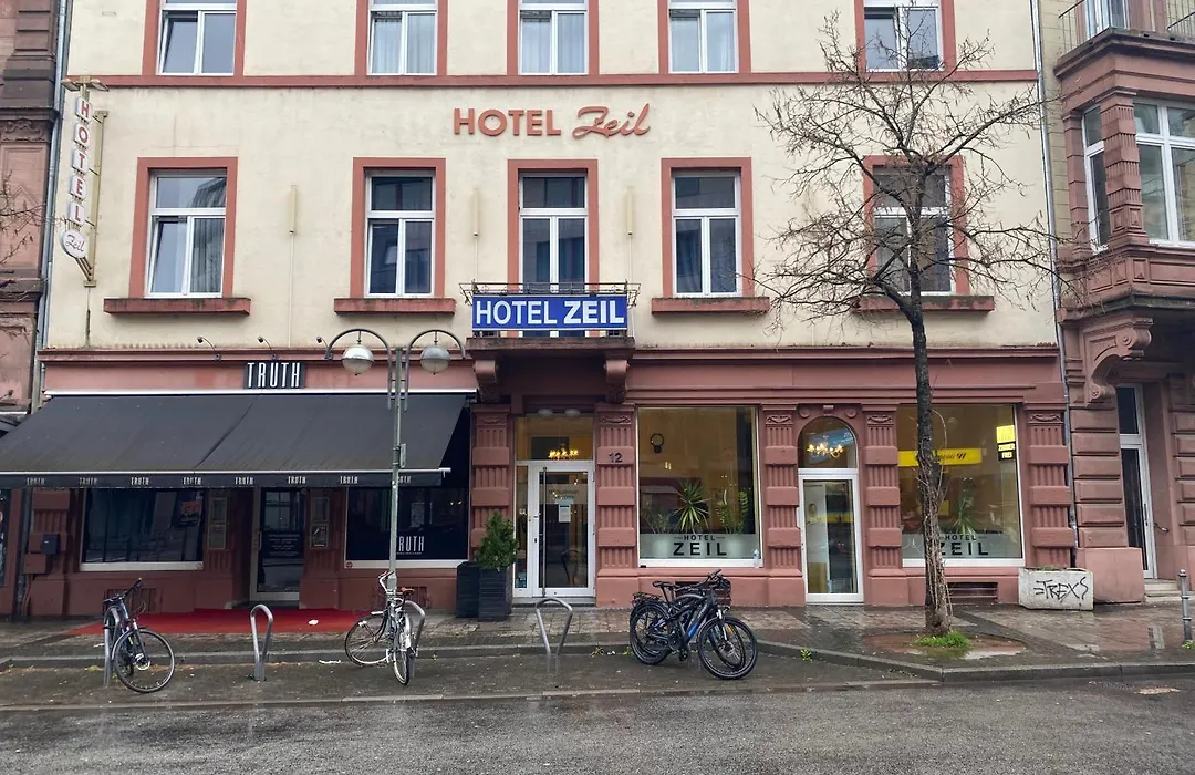 Hotel Zeil-1