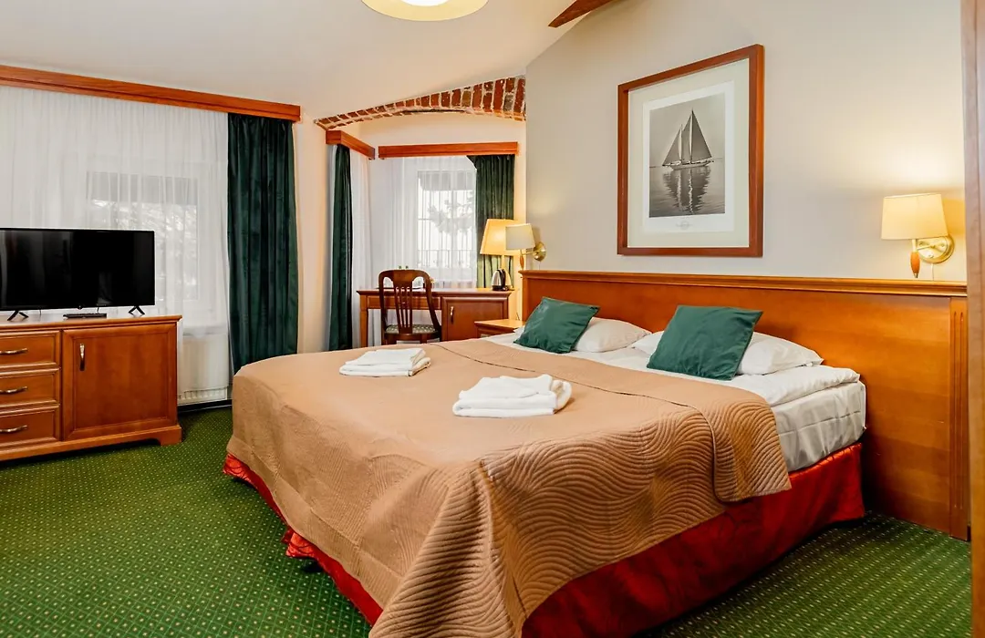 Meduza Hotel & Spa-1