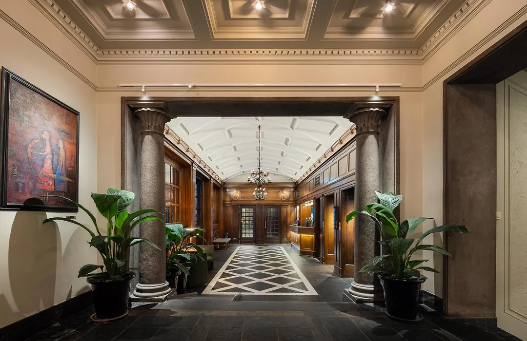 Grand Hotel Terminus-1