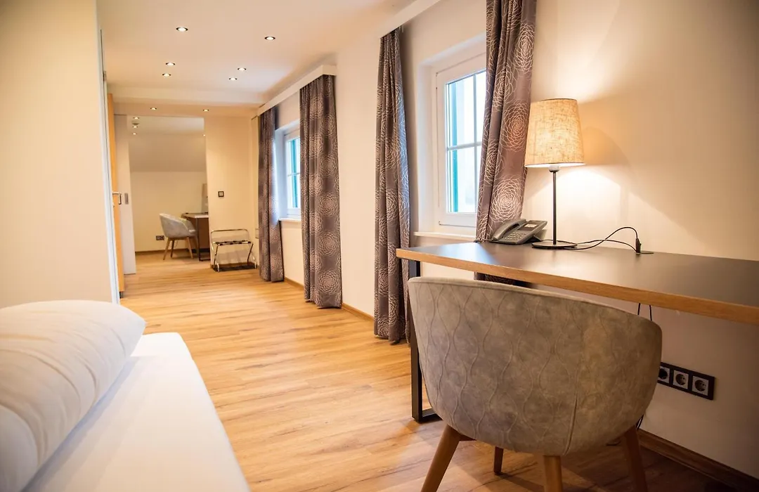 Seehotel Schlick-1