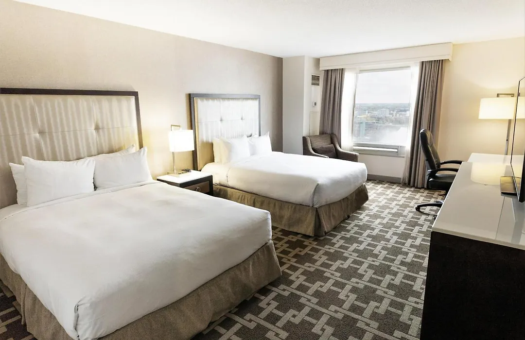 Hilton Niagara Falls/ Fallsview Hotel And Suites-1