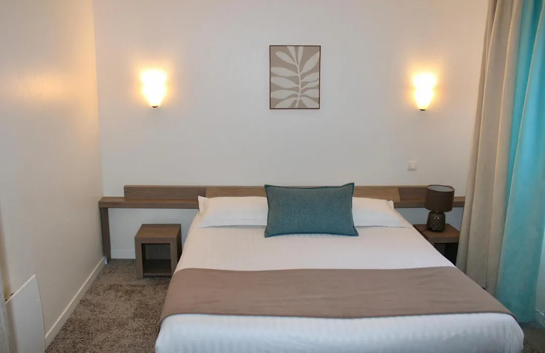 Brit Hotel Alghotel-1