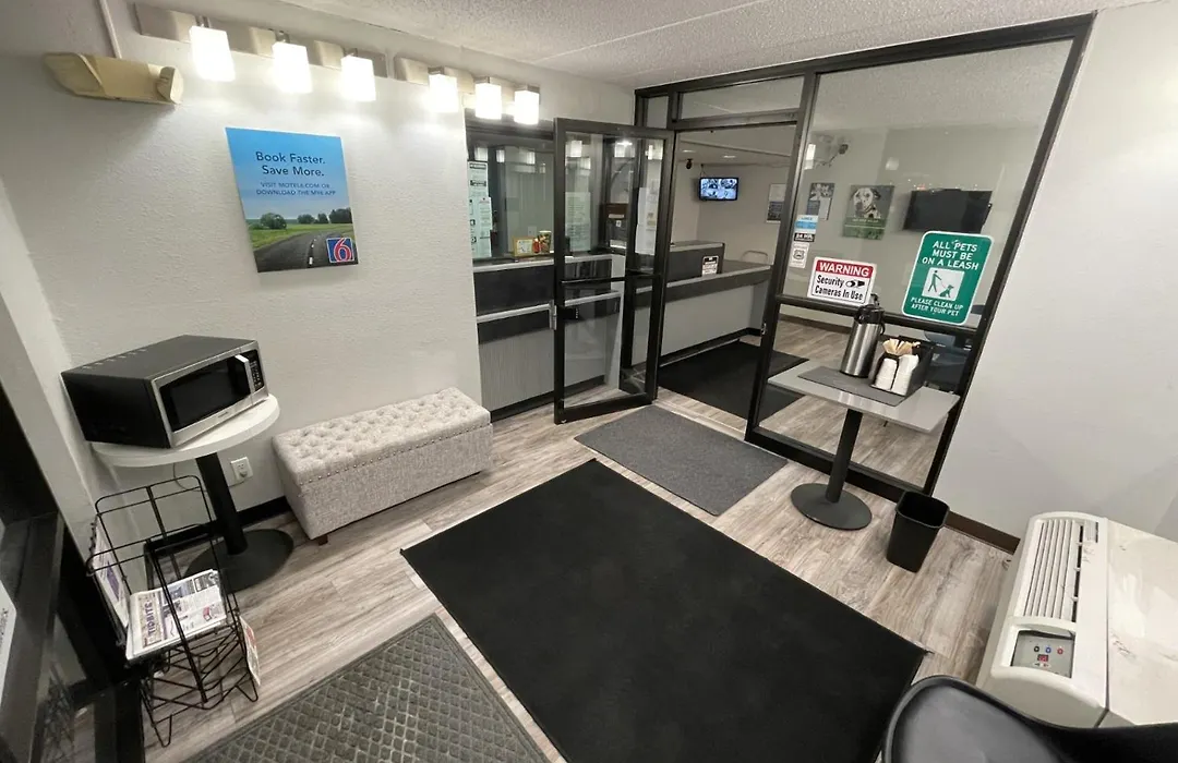 Motel 6-Cedar Rapids, Ia-1