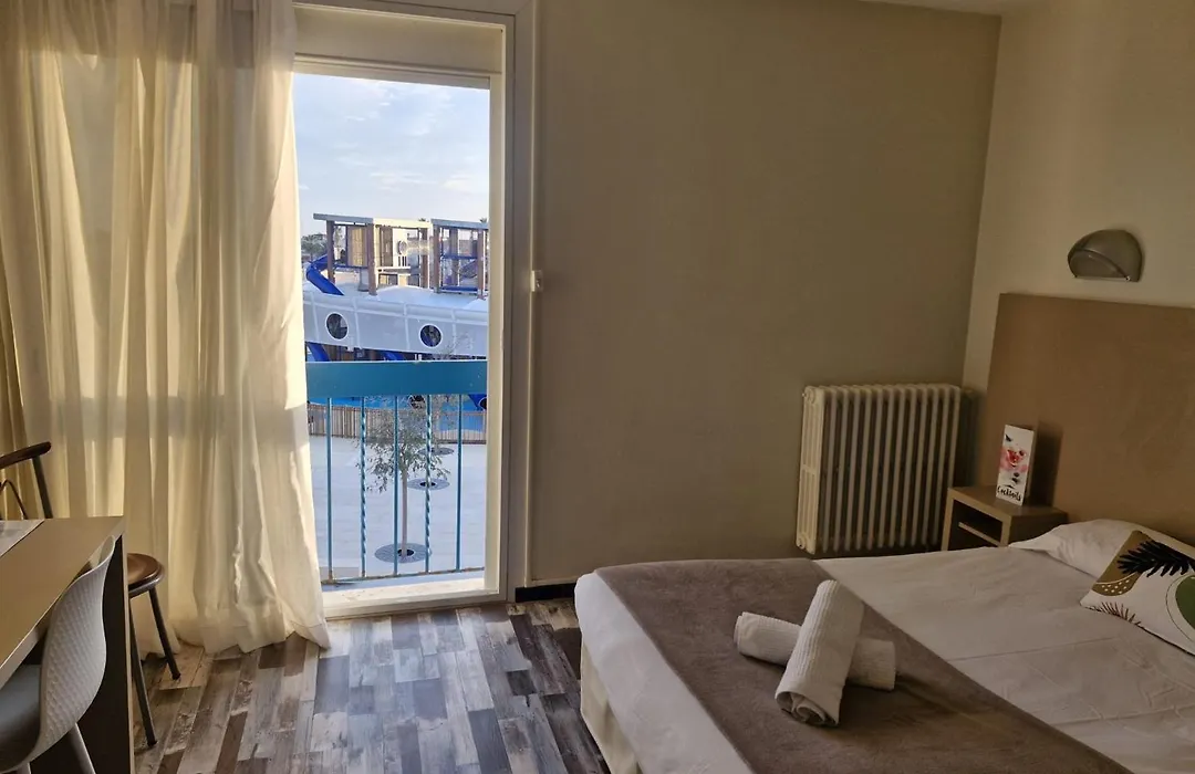Hotel de la Plage - Barcares-1
