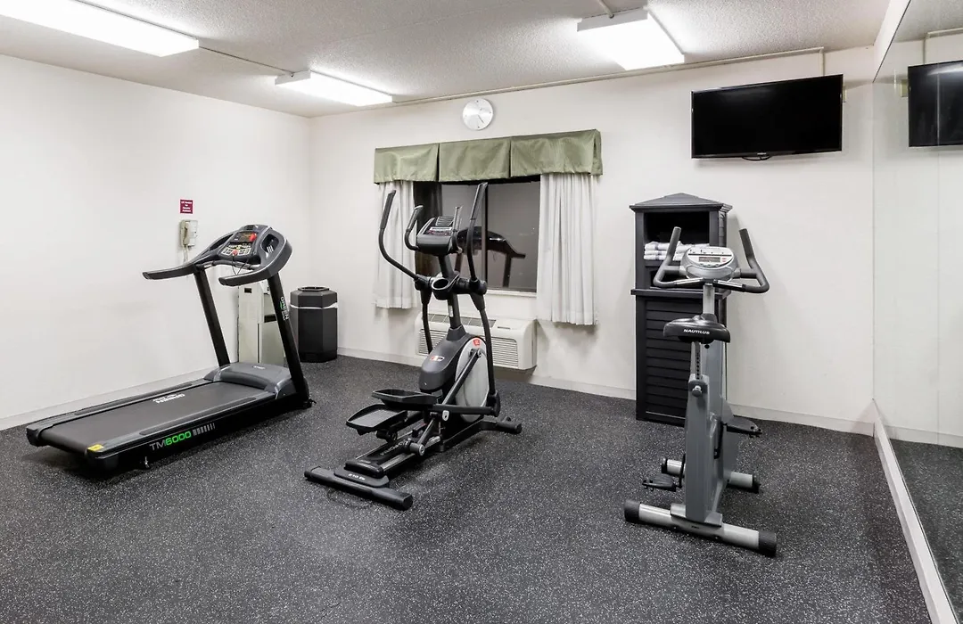 Ramada By Wyndham Platte City Kci Airport-1