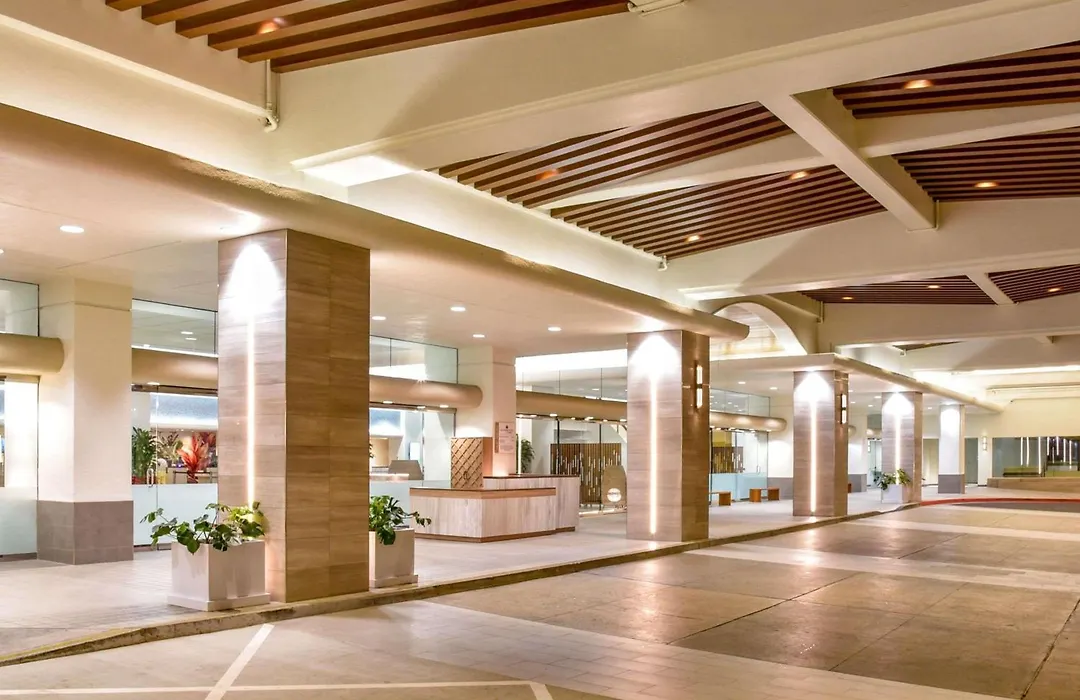 Ala Moana Honolulu By Mantra-1
