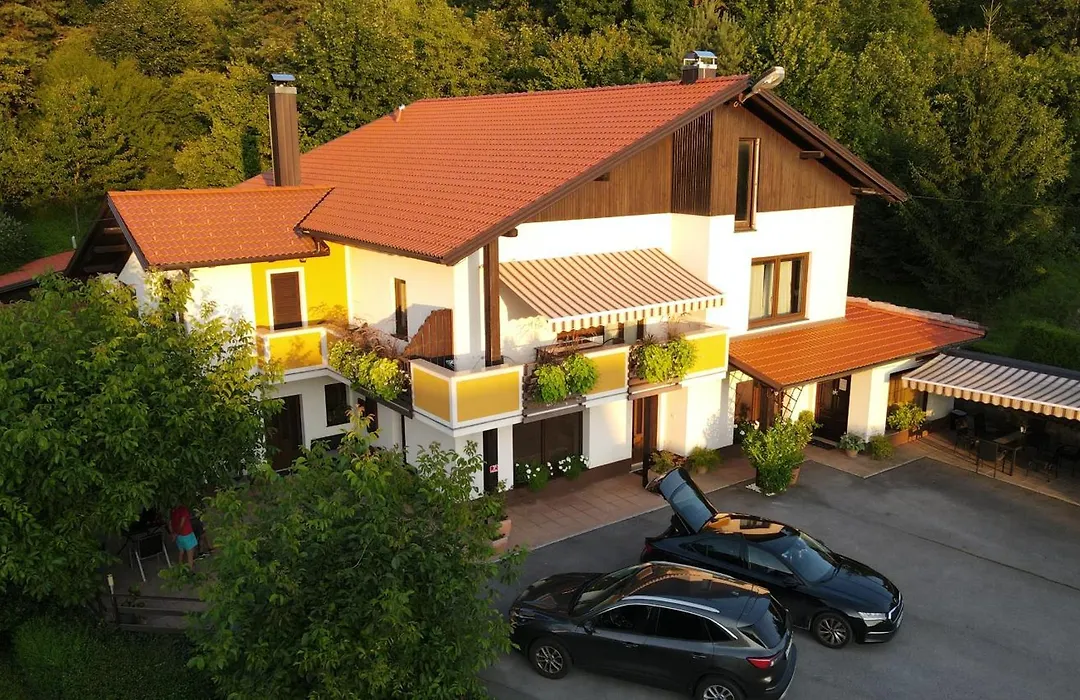 Guesthouse Sanabor-1