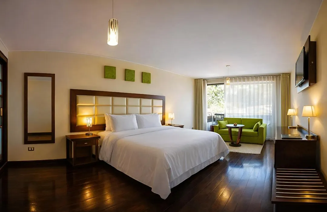 Mint Hotel-1