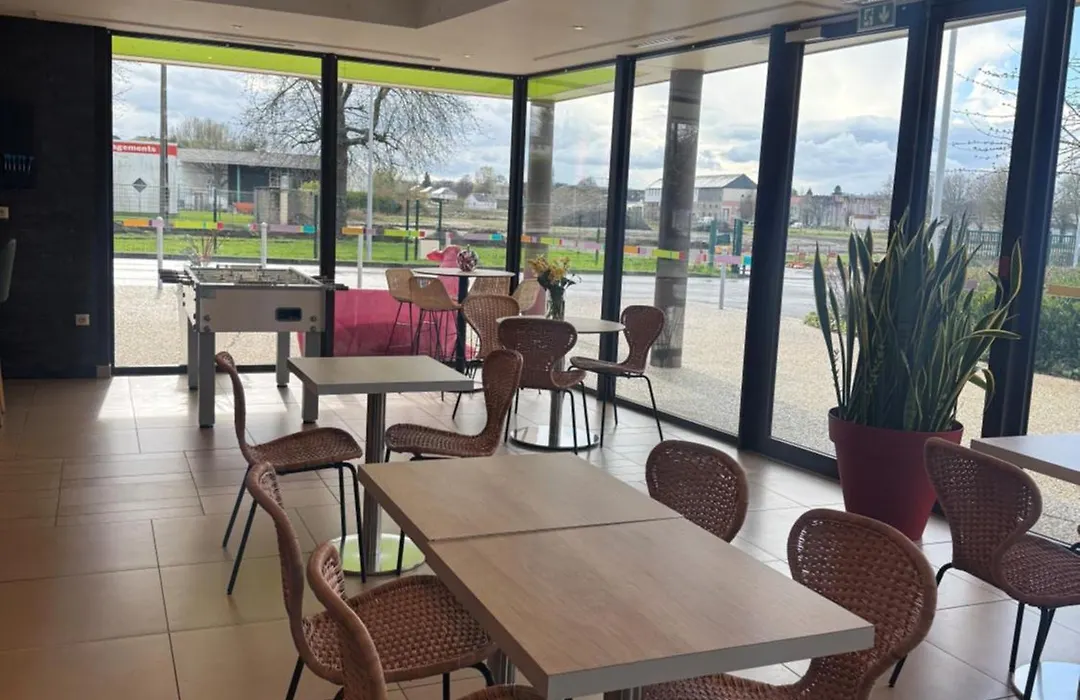 Ibis Styles Flers-1