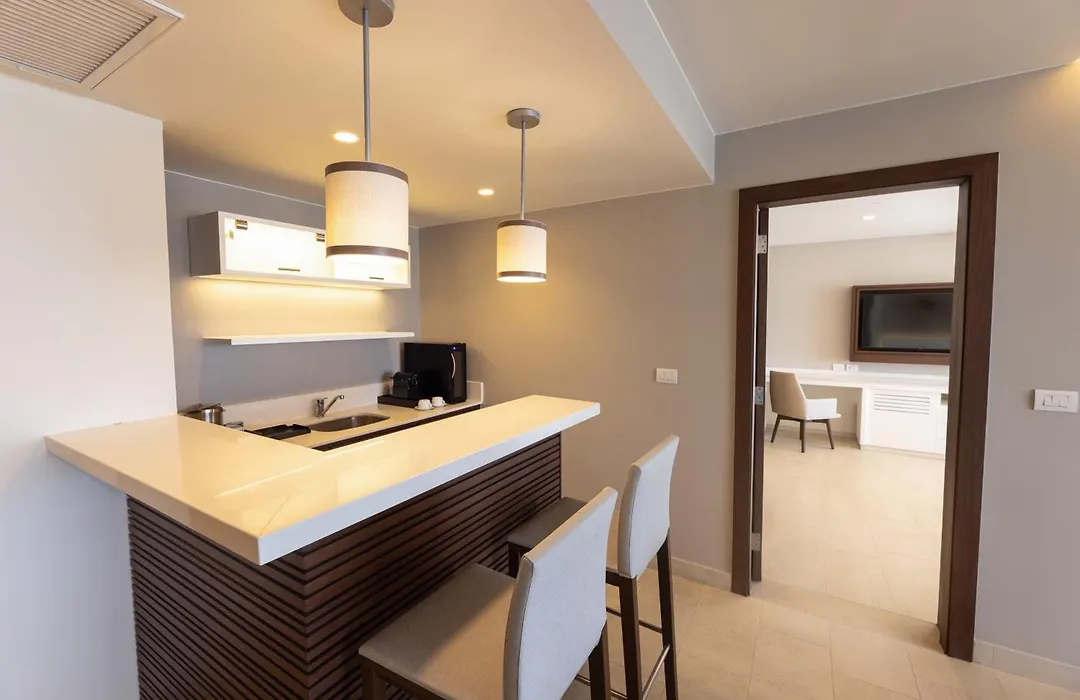 Royalton Riviera Cancun, An Autograph Collection All-Inclusive Resort & Casino (Adults Only)-1