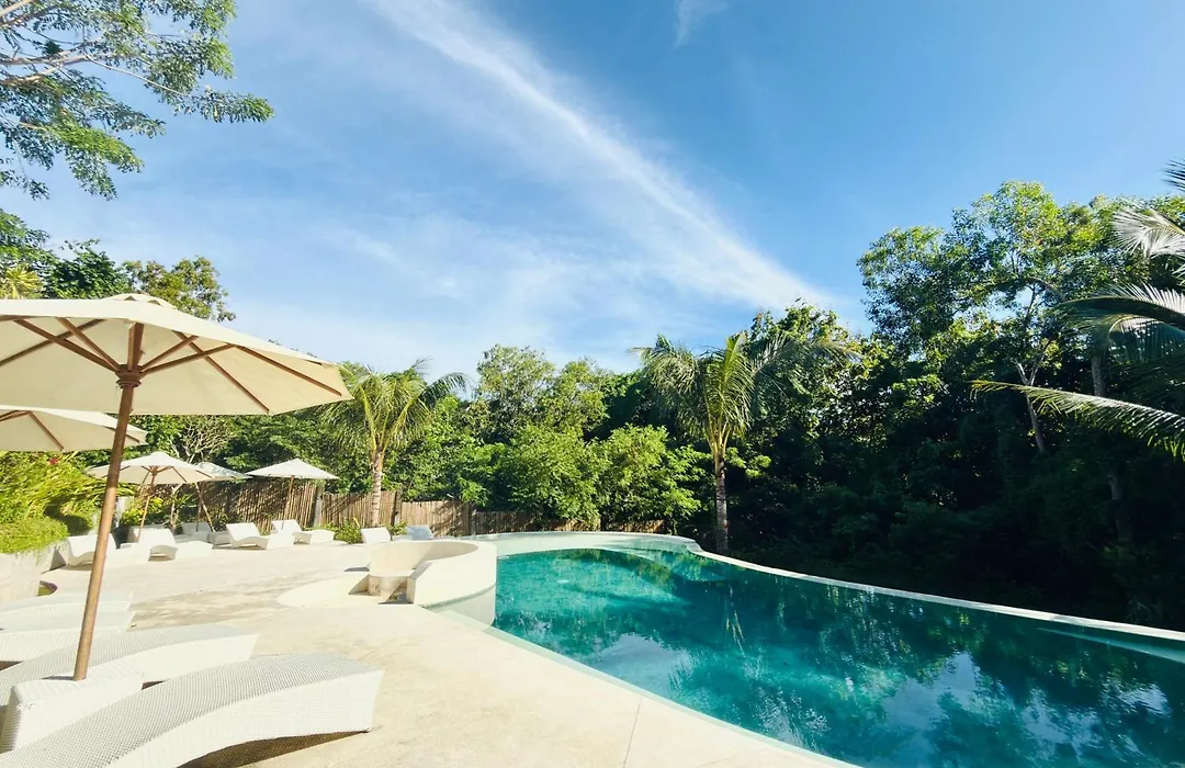 Tregge Surf Camp Uluwatu-1