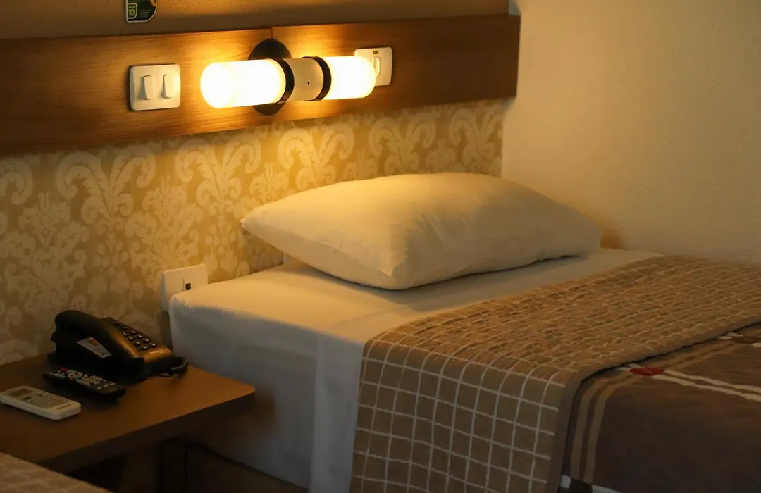 Hotel 10 Palmas-1