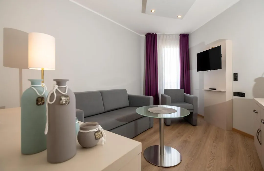 Nautic Hotel Bremerhaven-1