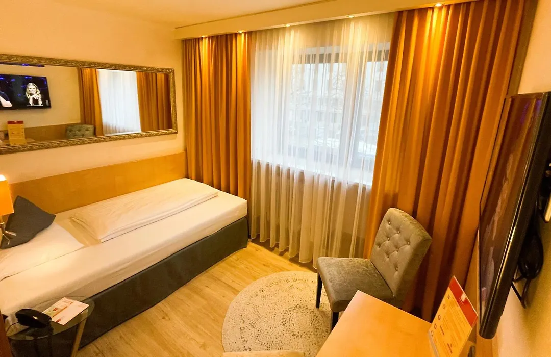 City Hotel Ost Am Koe-1