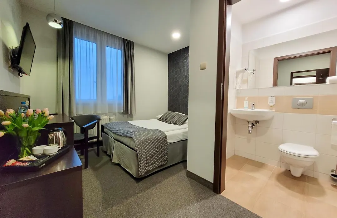 Hotel Fero Express Pokoje Klimatyzowane Ac-1