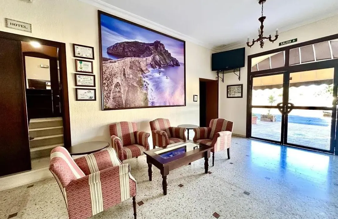 Hotel La Barca-1