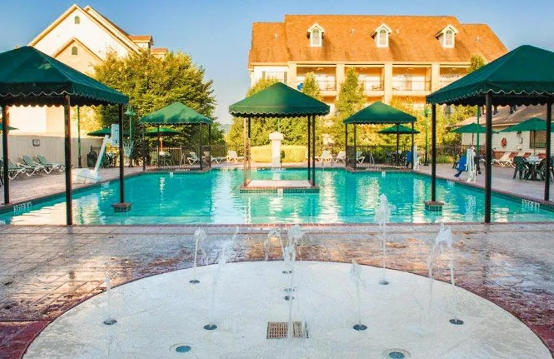 French Quarter Resort By Coolvacay-1