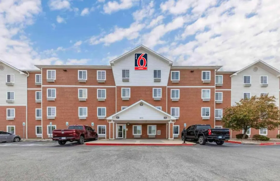 Studio 6 Extended Stay Oklahoma City Norman Ok-1