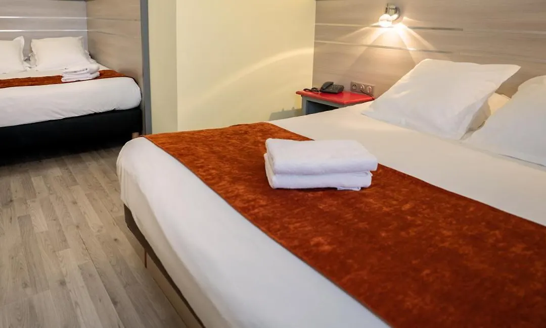 Hotel Au Parc des Cigognes-1