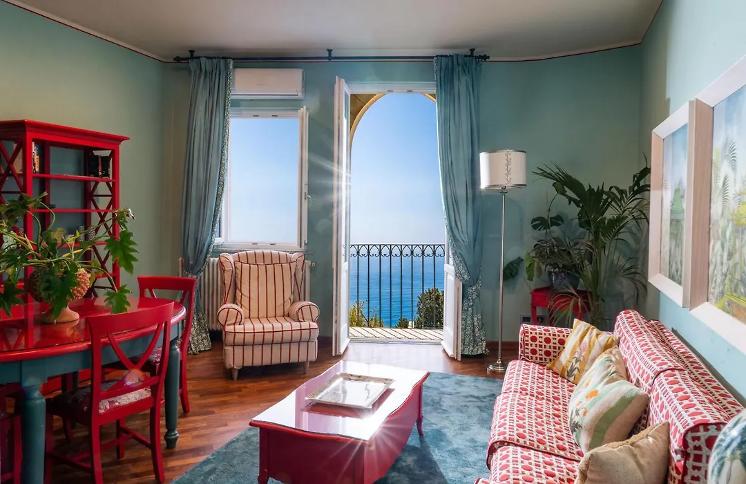 Hotel Villa Carlotta-1