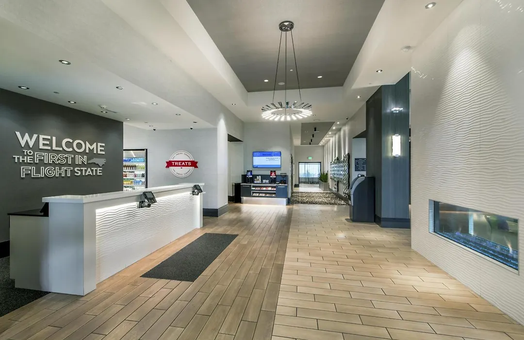 Hampton Inn & Suites Raleigh-Durham Airport-Brier Creek-1