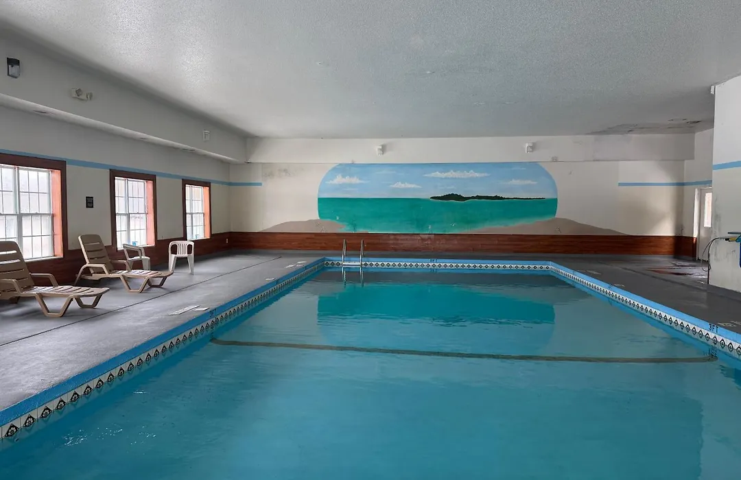 Iron Mountain Inn & Suites Mi Us 2-1