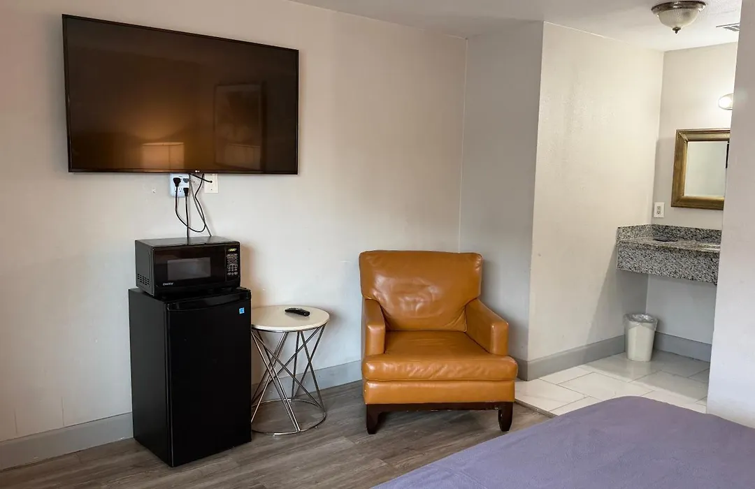Harmony Inn And Suites-1