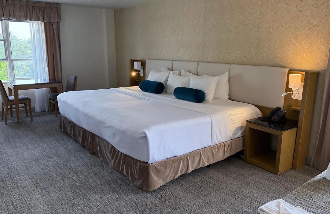 Split Rock Resort-1