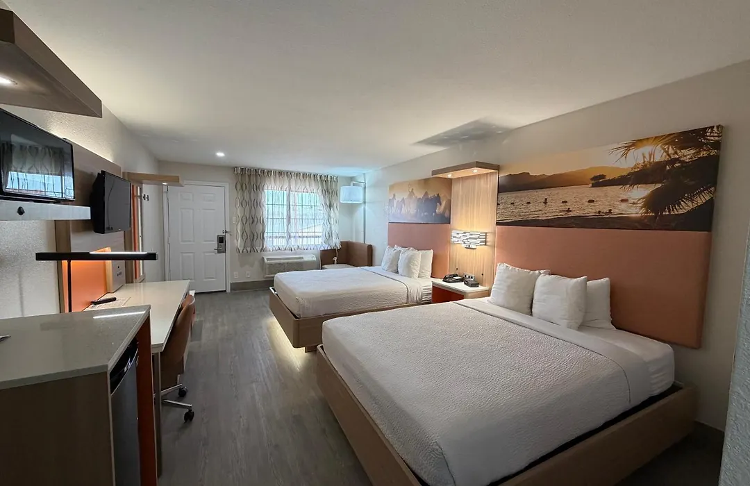 Days Inn By Wyndham Granbury-1